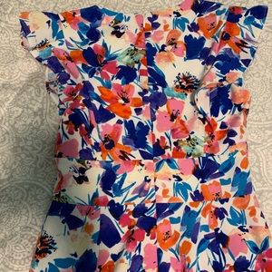 DKNY Feminine summer dress